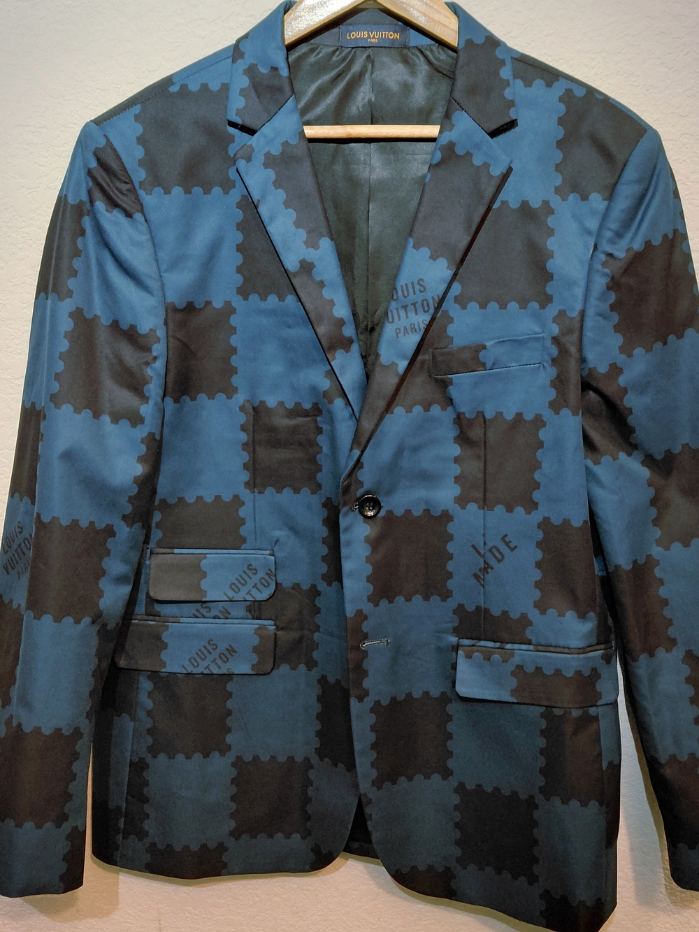 Louis Vuitton Men's Marque L.V Made Déposée Bold Blue & Black Checked Blazer 42R